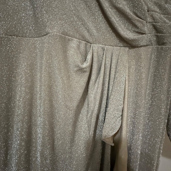 Adrianna Papell Champagne Gold Sparkle Wrap Long Sleeve Zip Floor Length Slit - Picture 6 of 6